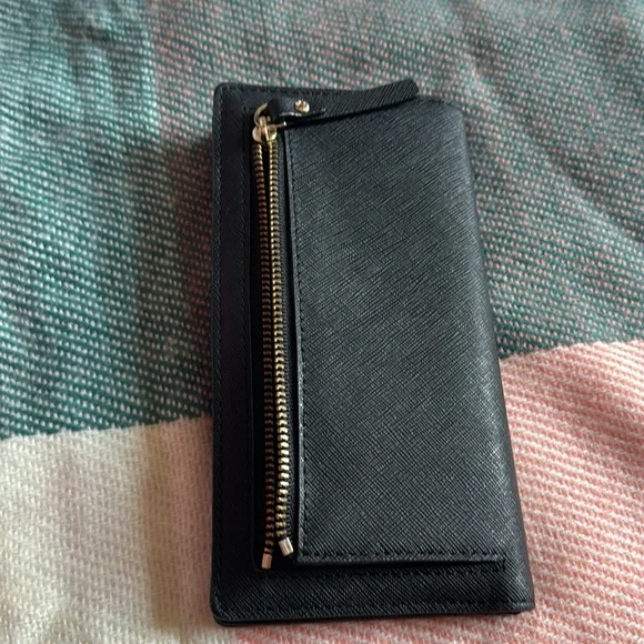 Kate Spade slim black bifold wallet ✨ final reduction. - Picture 6 of 8